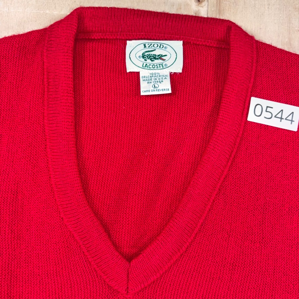 Vintage IZOD Lacoste Mens L Red V-Neck Orlon Acrylic Sweater Made USA Crocodile - Picture 2 of 5